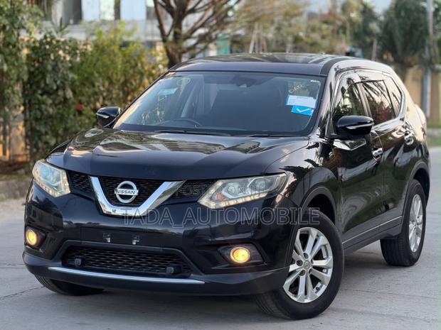 Nissan X-Trail 2013 Black