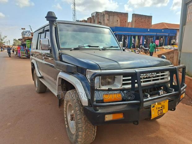 Toyota Land Cruiser Prado 1995