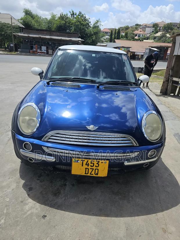 Mini Cooper 2005 Blue