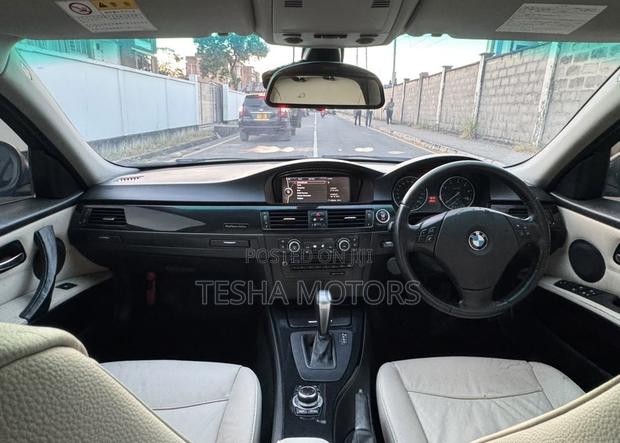 BMW 3 Series 2010 Black