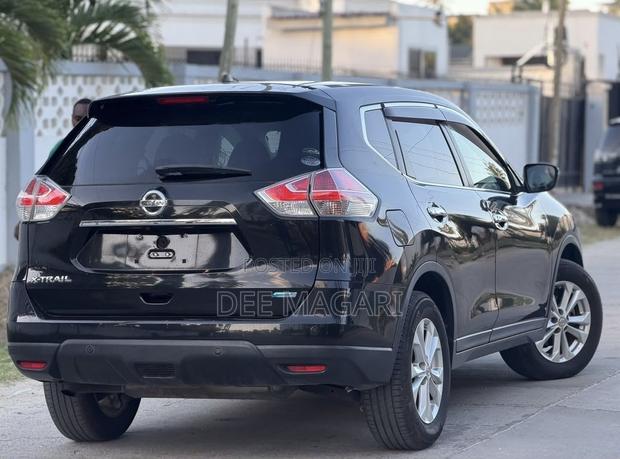 Nissan X-Trail 2013 Black