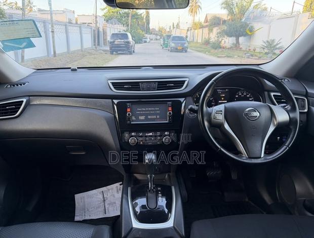 Nissan X-Trail 2013 Black