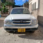 Toyota Hilux 2011 White for sale