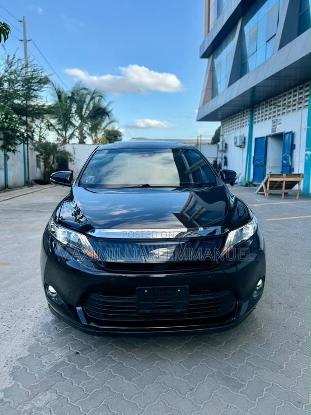 Toyota Harrier 2016 Black