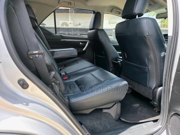 Toyota Fortuner 2.8 D AWD 2024 Silver