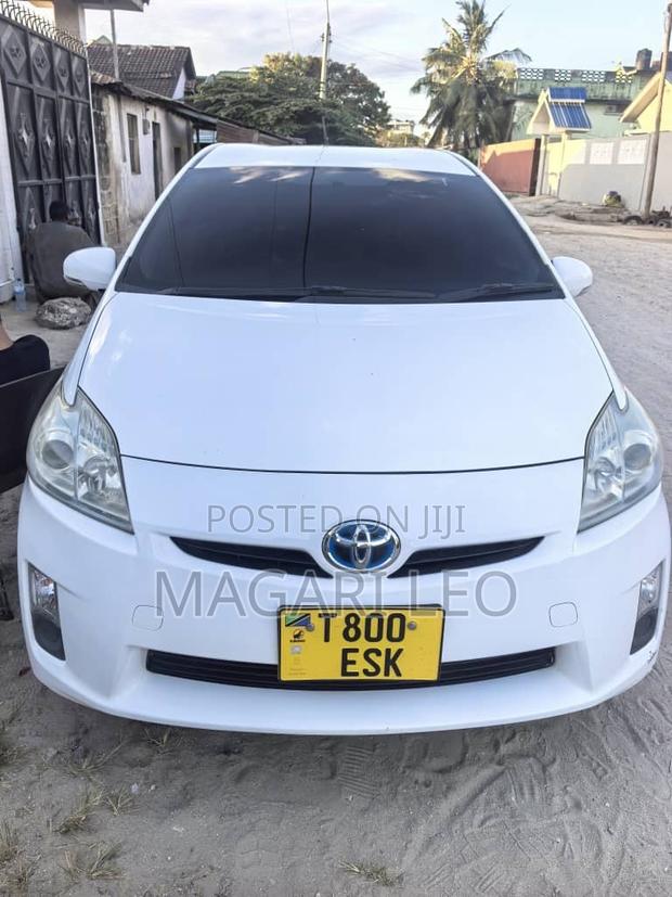 Toyota Prius I 2010 White