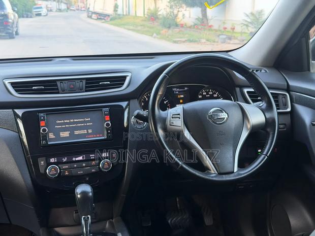 Nissan X-Trail 2015 Black