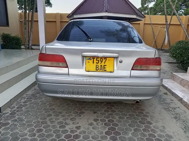 Toyota Carina 1997 Silver