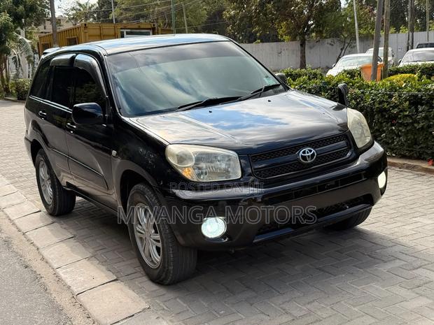 Toyota RAV4 1.8 2005 Black