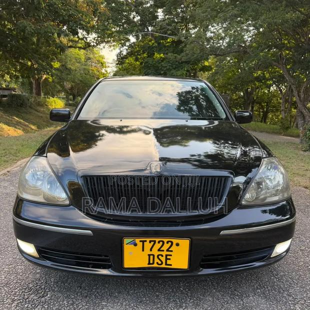 Toyota Brevis 2004 Black