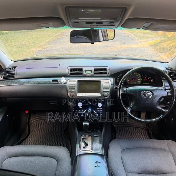 Toyota Brevis 2004 Black