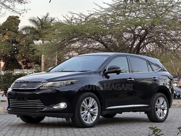 Toyota Harrier 2015 Blue