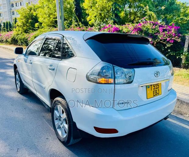 Toyota Harrier 3.5 V6 2006 White