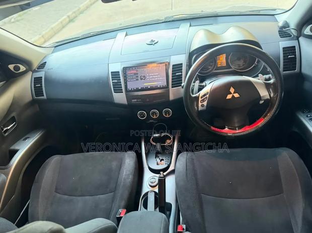 Mitsubishi Outlander 2007