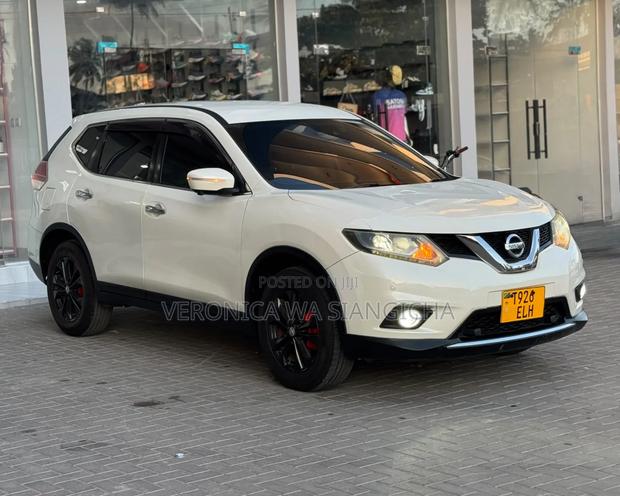 Nissan X-Trail 2014