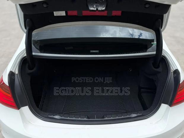 BMW 3 Series 2016 White