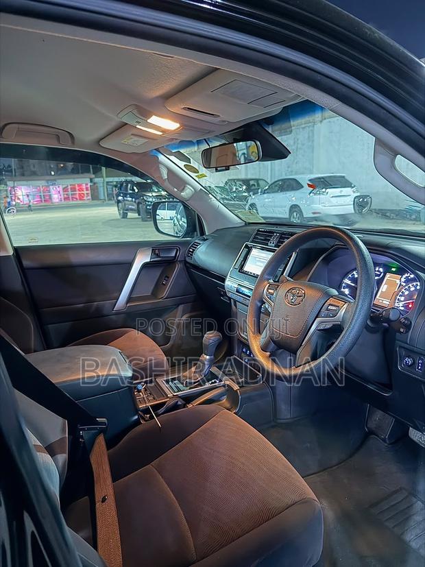 Toyota Land Cruiser Prado 2.7 2020 Matt Black