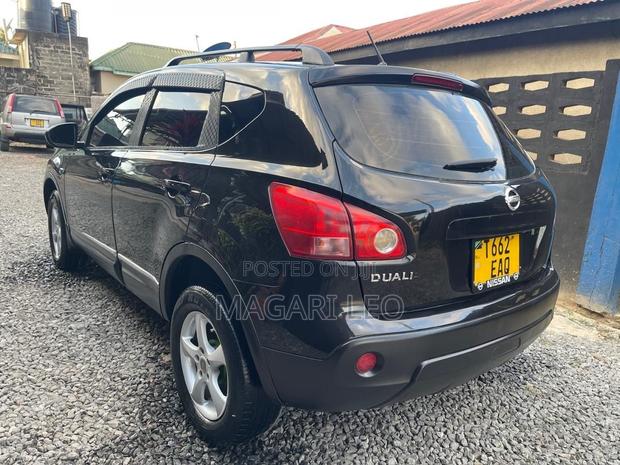 Nissan Dualis 2008 Black