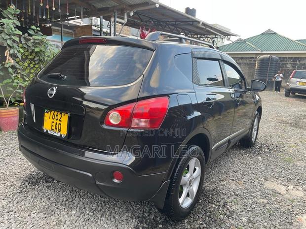 Nissan Dualis 2008 Black