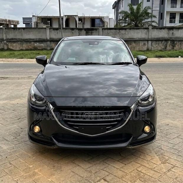 Mazda Demio 2015 Black