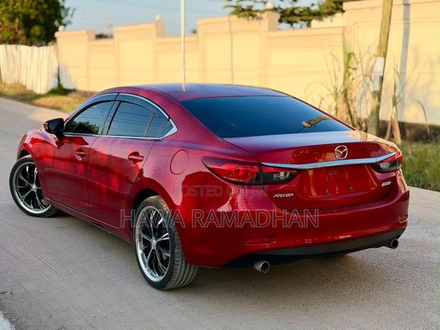 Mazda Atenza 2014 Red