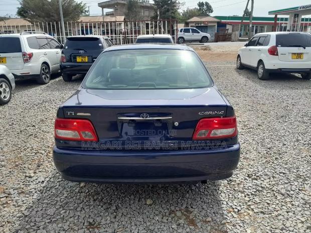 Toyota Carina 2000 Blue