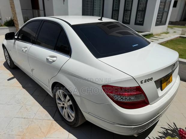 Mercedes-Benz C-Class 2008 White