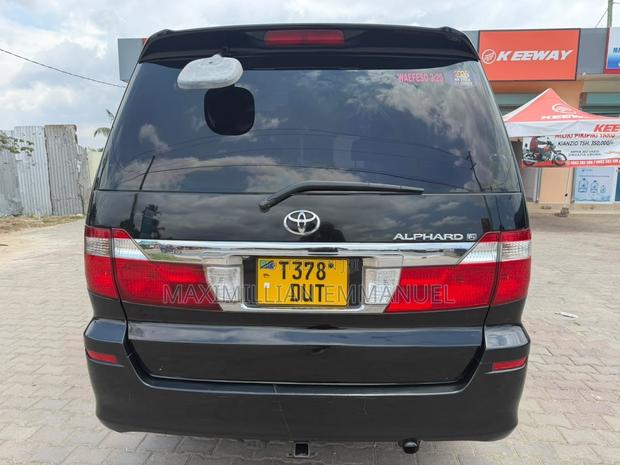 Toyota Alphard 2005 Black