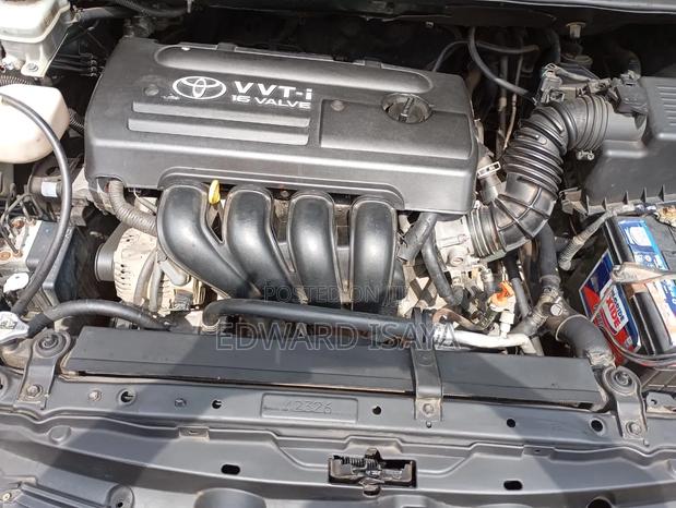 Toyota Wish 2006 Silver