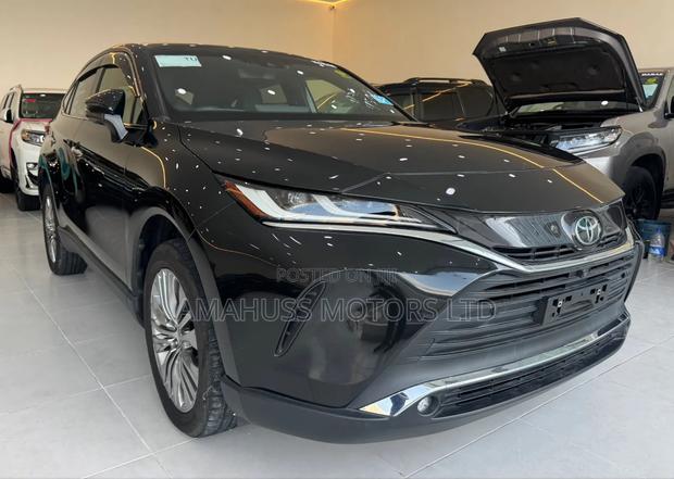 Toyota Harrier 2021 Black