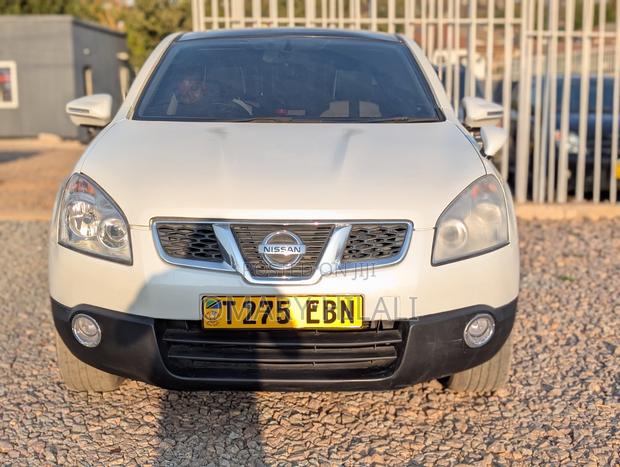 Nissan Dualis 2009 White
