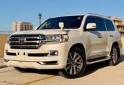 Toyota Land Cruiser 4.6 V8 ZX 2018 Off white for sale