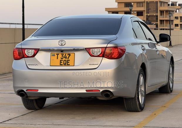 Toyota Mark X 2010 Silver