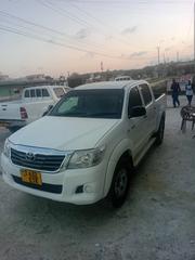 Toyota Hilux 2012 White for sale