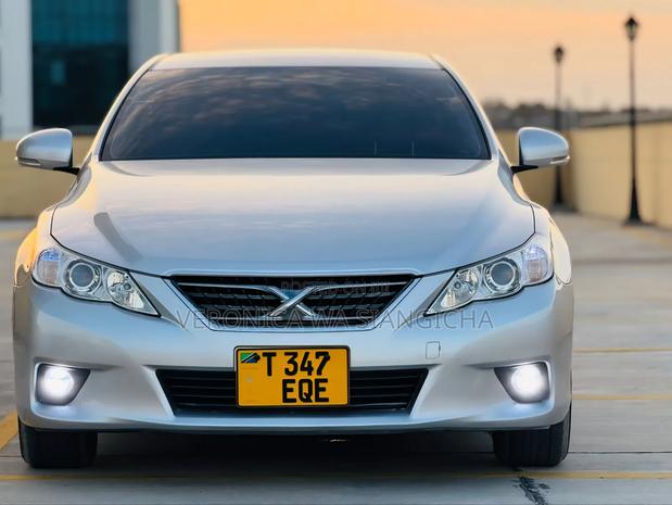 Toyota Mark X 2010 Silver