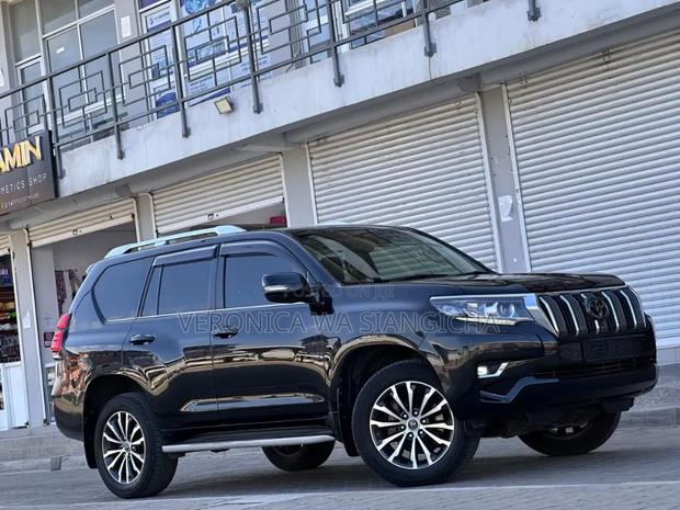 Toyota Land Cruiser Prado 2020 Black