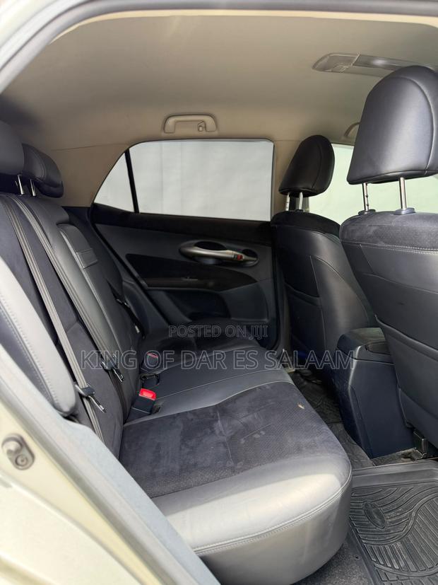 Toyota Blade 2007 Silver