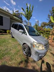 Toyota Noah 2005 Silver for sale