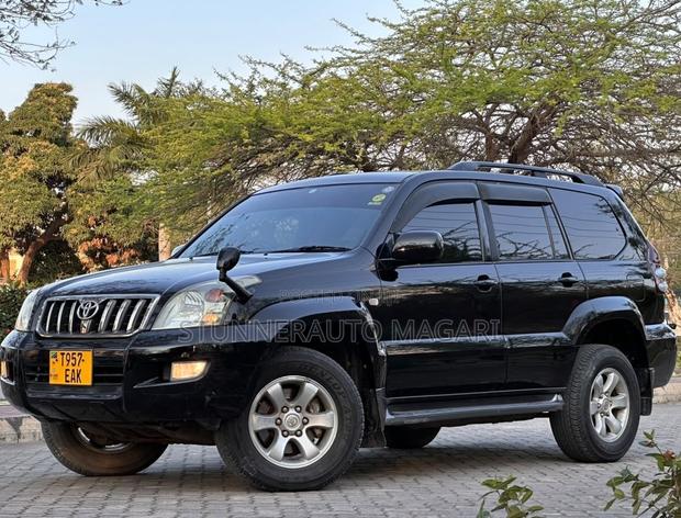 Toyota Land Cruiser Prado 2006 Matt Black