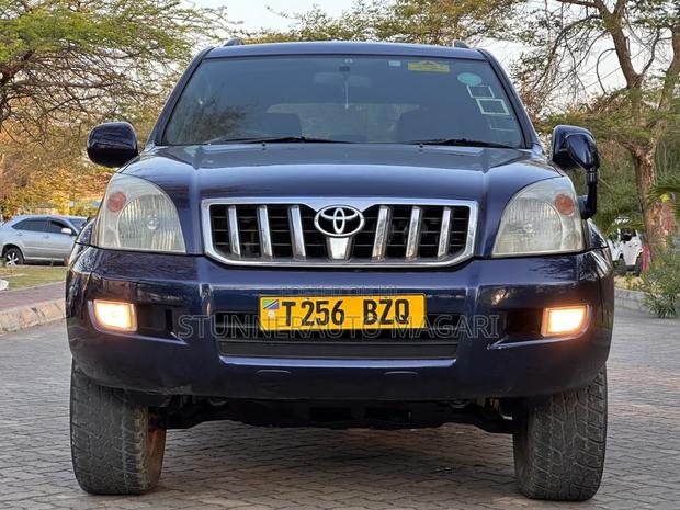 Toyota Land Cruiser Prado 2006 Blue