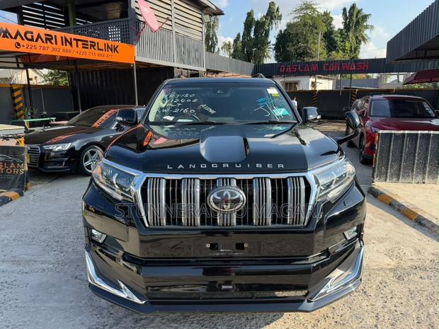 Toyota Land Cruiser Prado 2020 Black