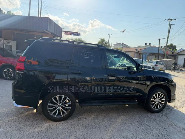 Toyota Land Cruiser Prado 2020 Black