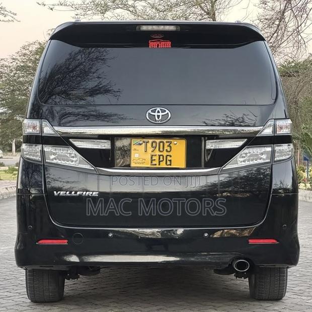 Toyota Vellfire 2012 Black