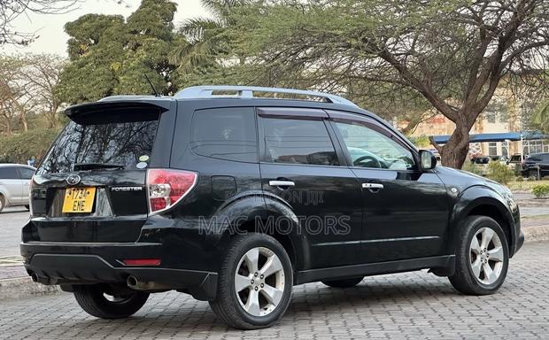 Subaru Forester 2010 Black