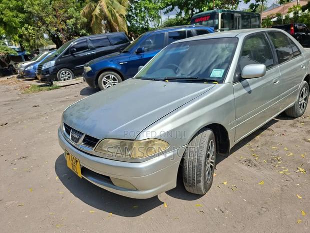 Toyota Carina 2001 Silver
