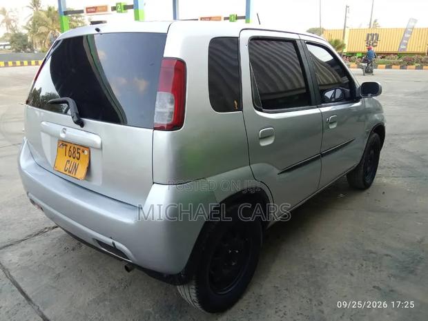 Suzuki Swift 2003 Silver