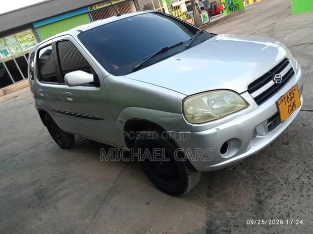 Suzuki Swift 2003 Silver