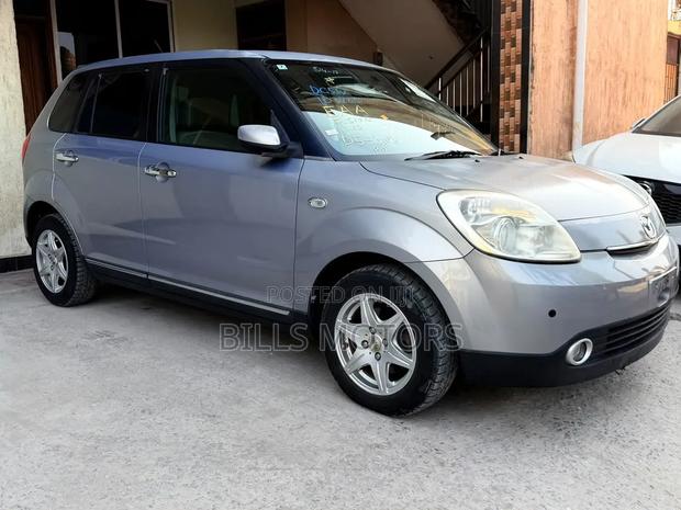 Mazda Verisa 2008 Gray