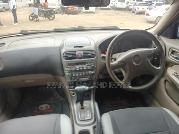 Nissan Sunny 1998 White