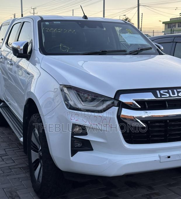 Isuzu D-MAX 2020 Pearl